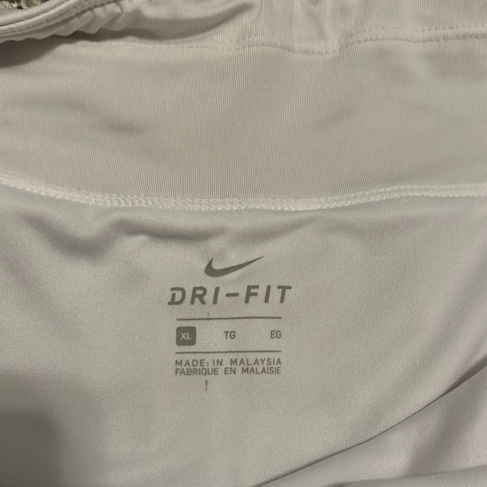 Nike White Athletic Shorts Lightweight Performance - Picture 2 of 3